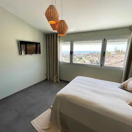 Luxury Morelli With Seaview & Heated Pool *