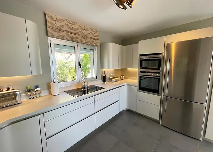 Вилла Luxury Morelli With Seaview & Heated Pool *