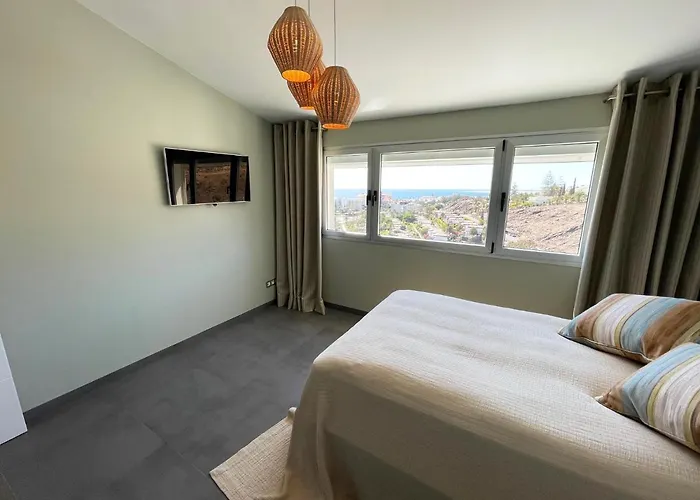 Luxury Morelli With Seaview & Heated Pool *